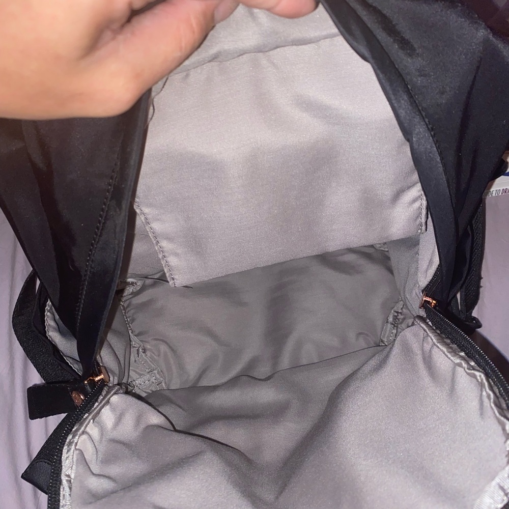 KIPLING Delia Backpack - Picture 9 of 10